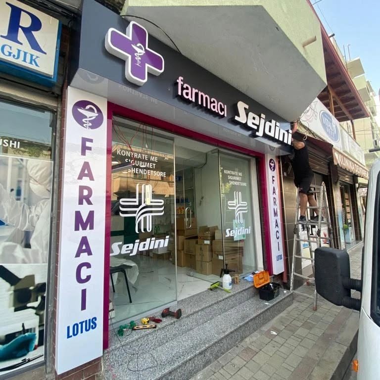 Tabela me Ndriçim – punim 8 Reklama Kavaja
