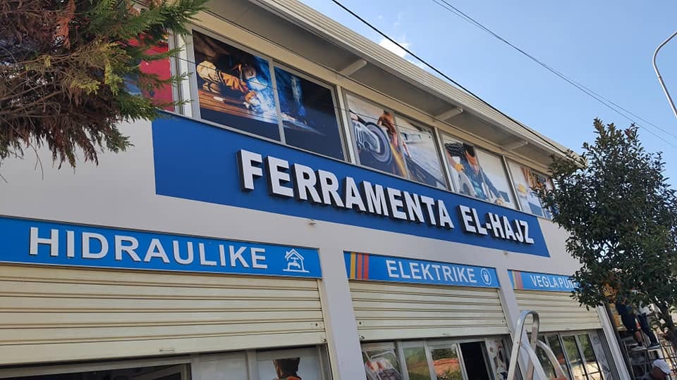 Tabela me Ndriçim – punim 19 Reklama Kavaja
